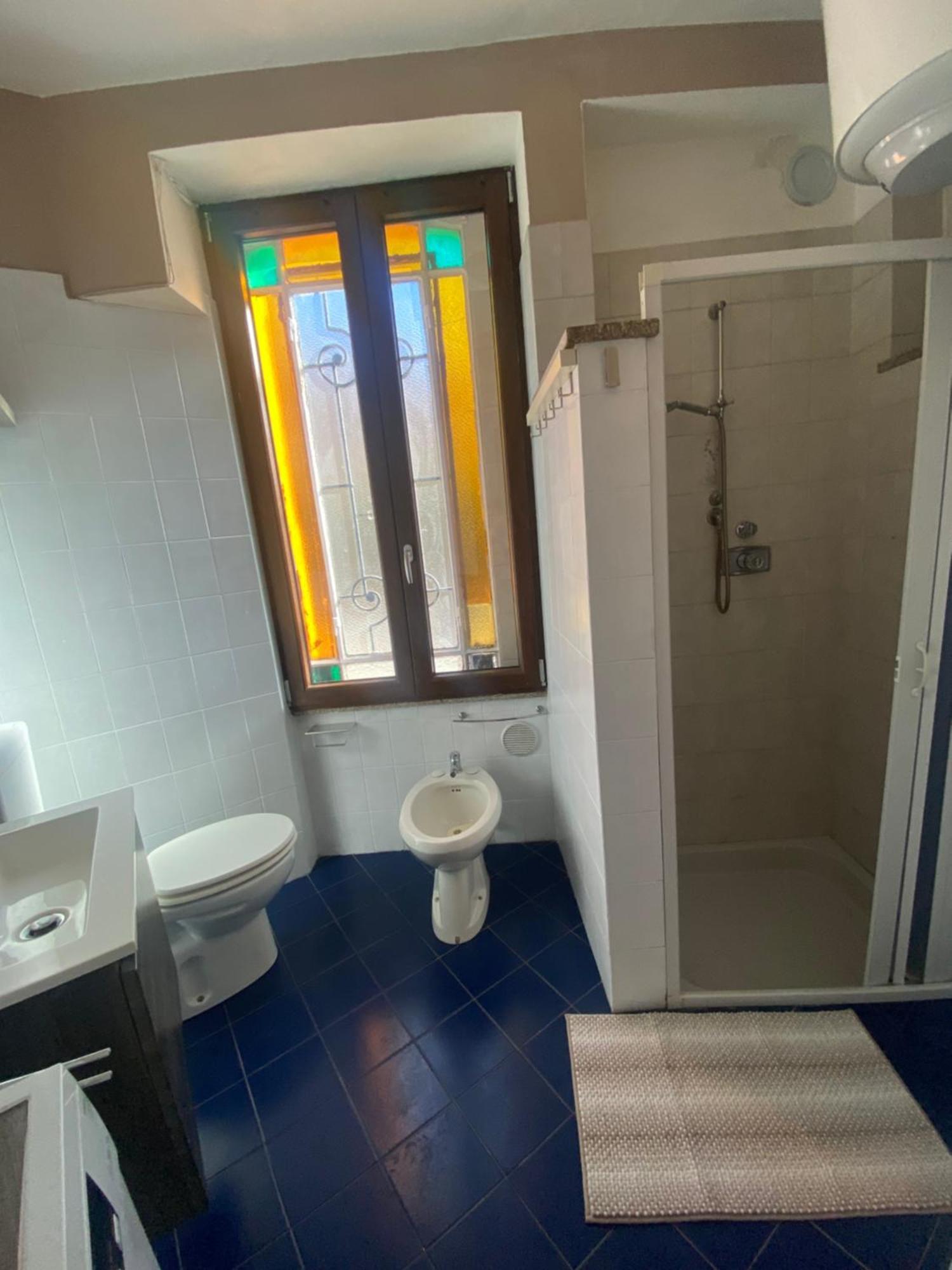 Appartamento Homemade A Due Passi Da Centro Biella Exteriér fotografie